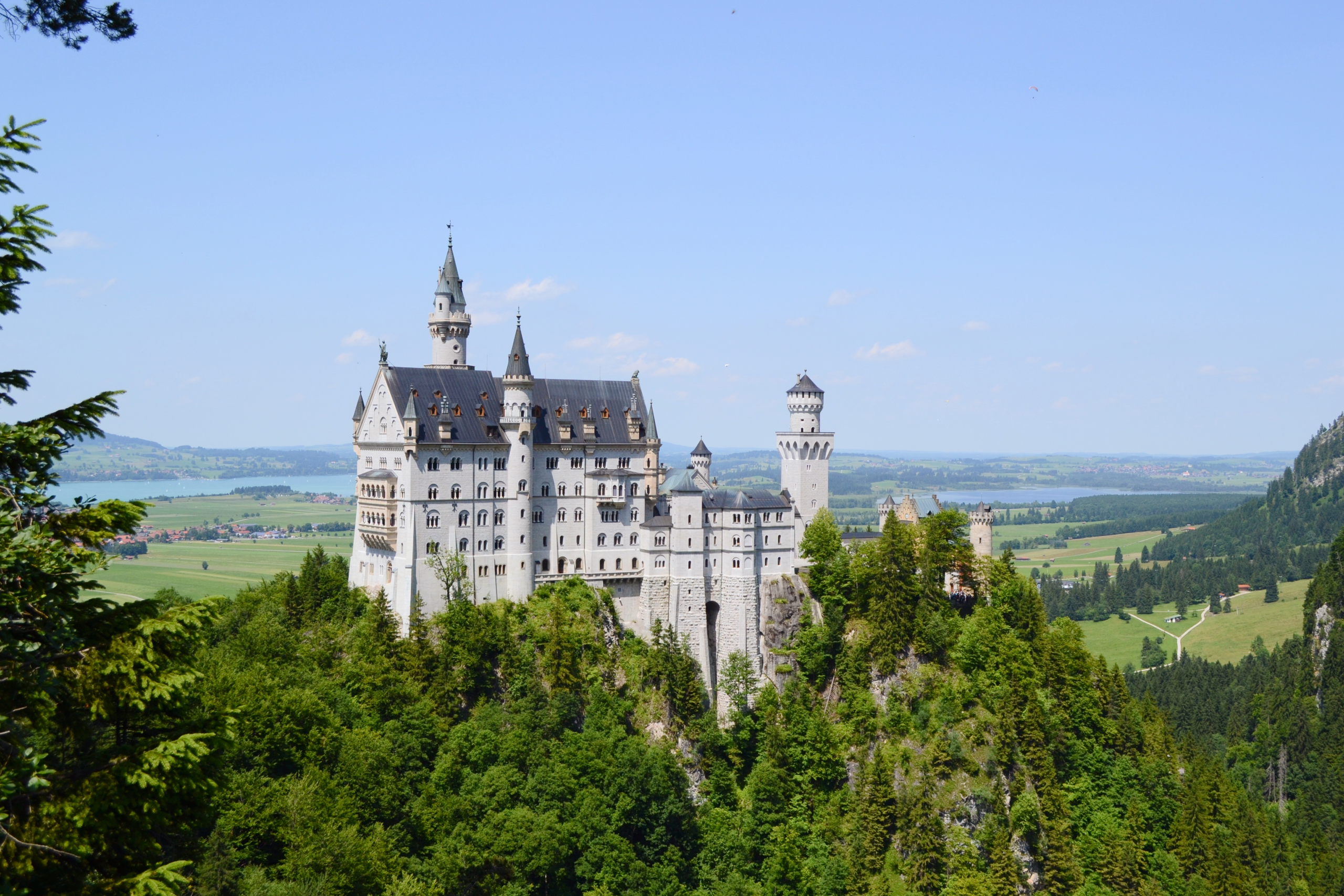 How to Travel More Cities in One Trip Without Breaking the Bank